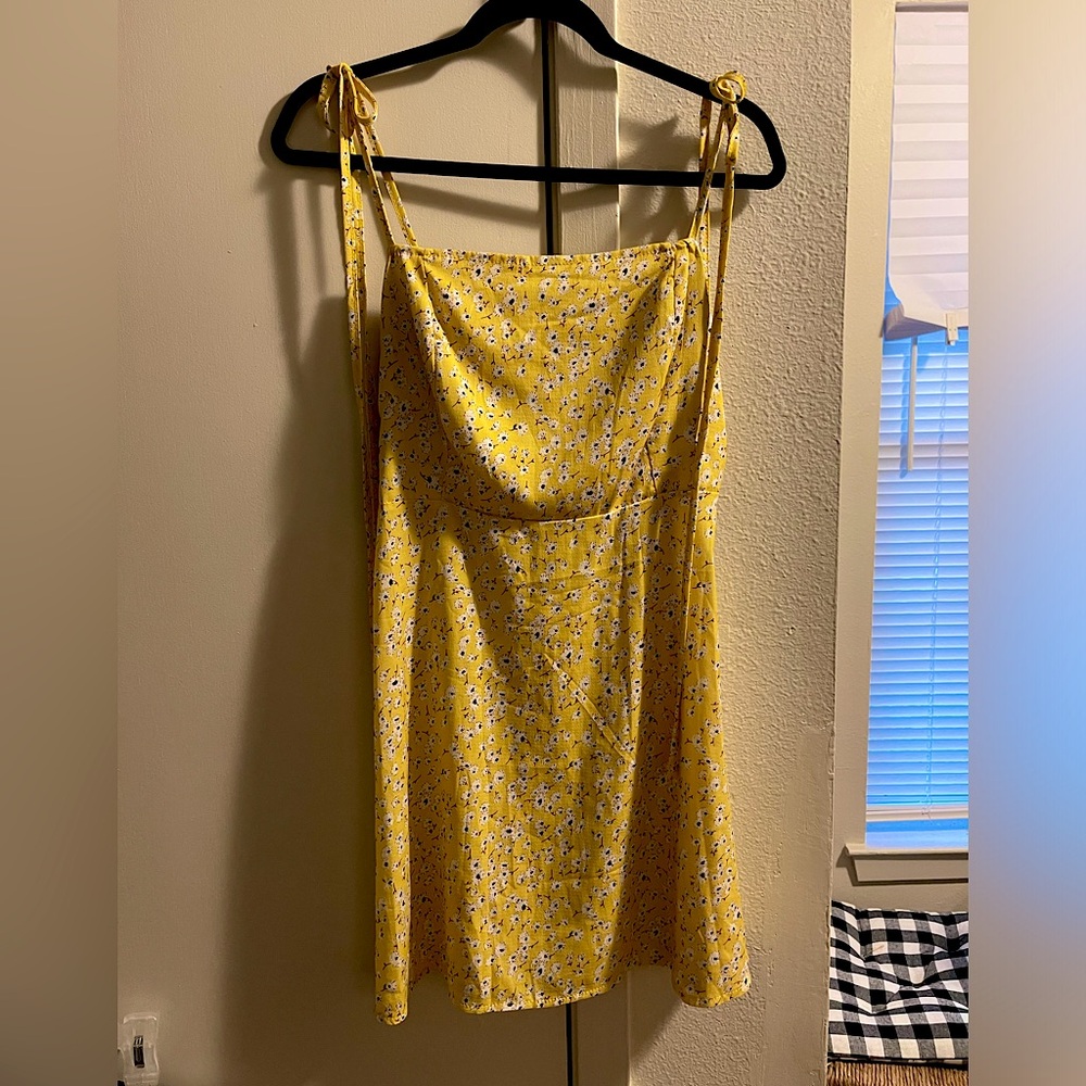 Yellow Floral Sundress Size Large extra long spaghetti straps